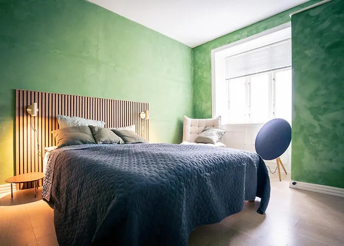 Spacious Green Apartment With Amazing Loft
